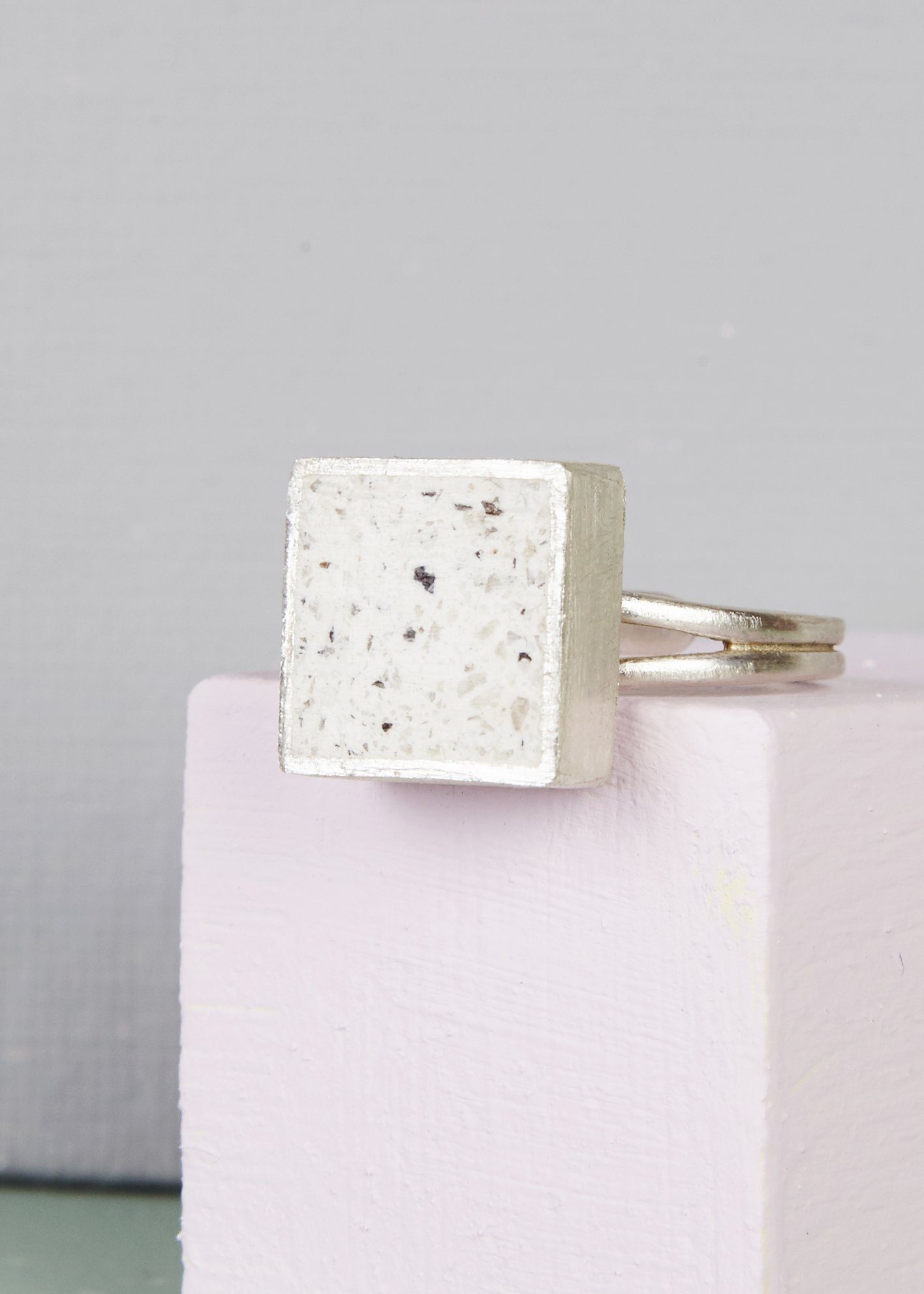 Square Jesmonite Ring Fawn and Rose 